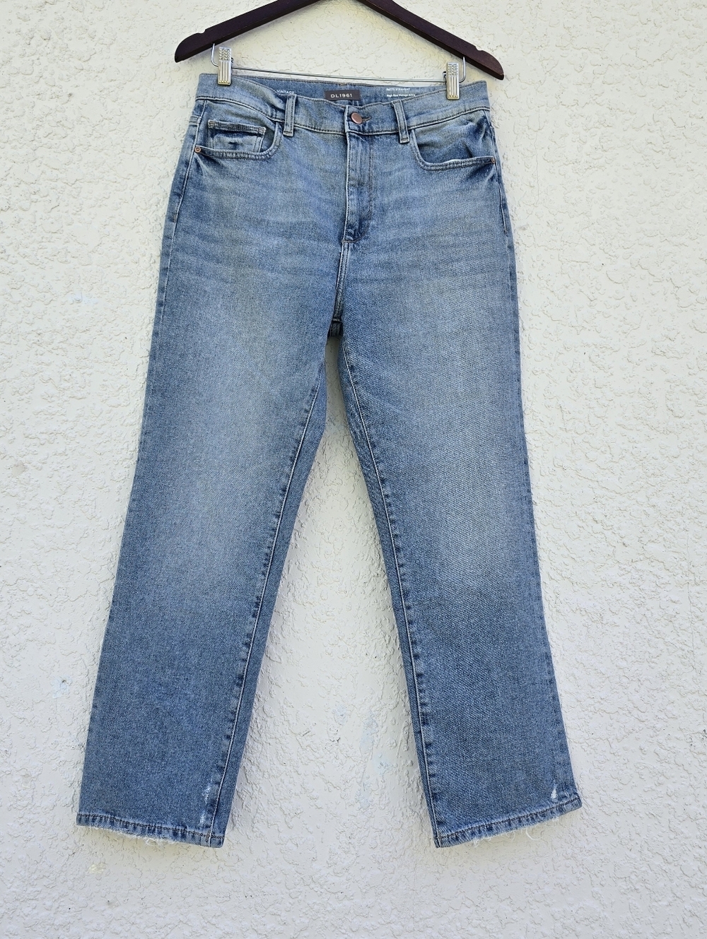 DL1961 Patti High Rise Vintage Straight Leg Jeans Light Wash Size 29